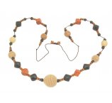 NASZYJNIK KORALE z DREWNA EGZOTYCZNEGO 135 CM